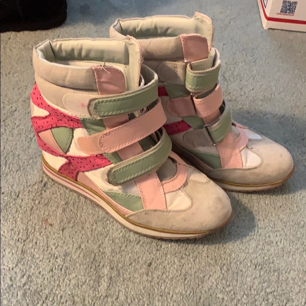 Multicolored wedge sneakers